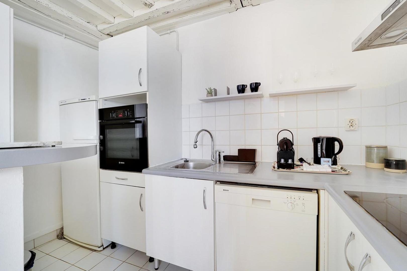 Guestready - Appartement Arty Cosy Et Tres Central Parigi Esterno foto