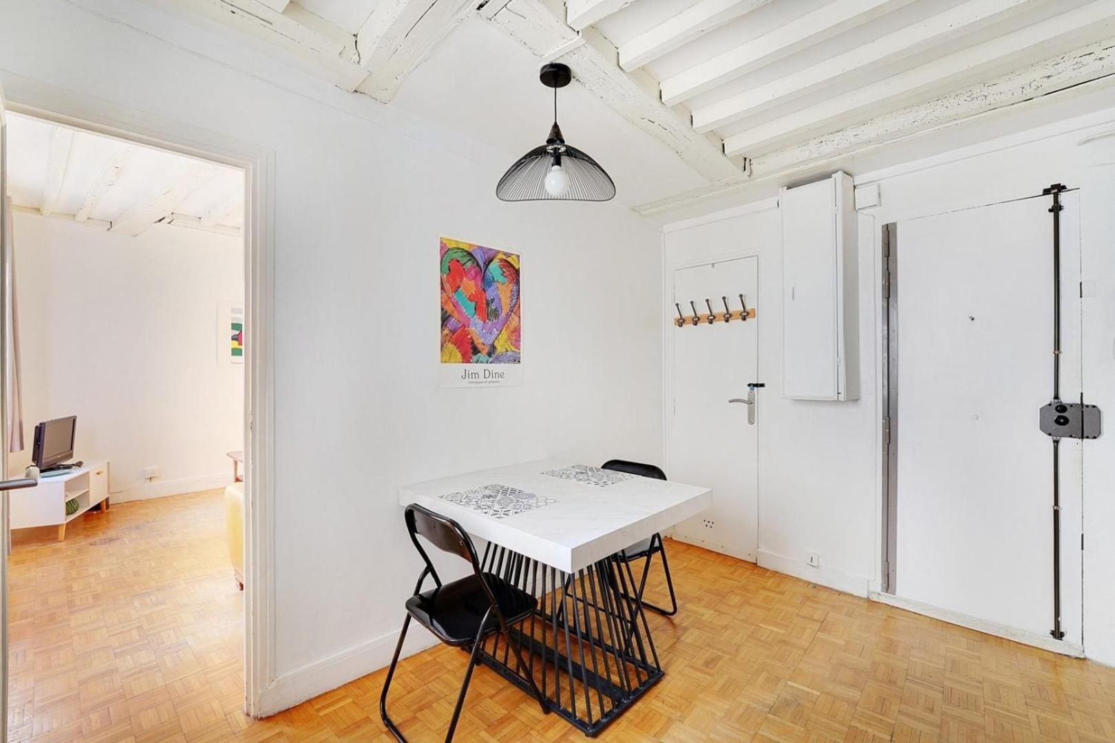 Guestready - Appartement Arty Cosy Et Tres Central Parigi Esterno foto